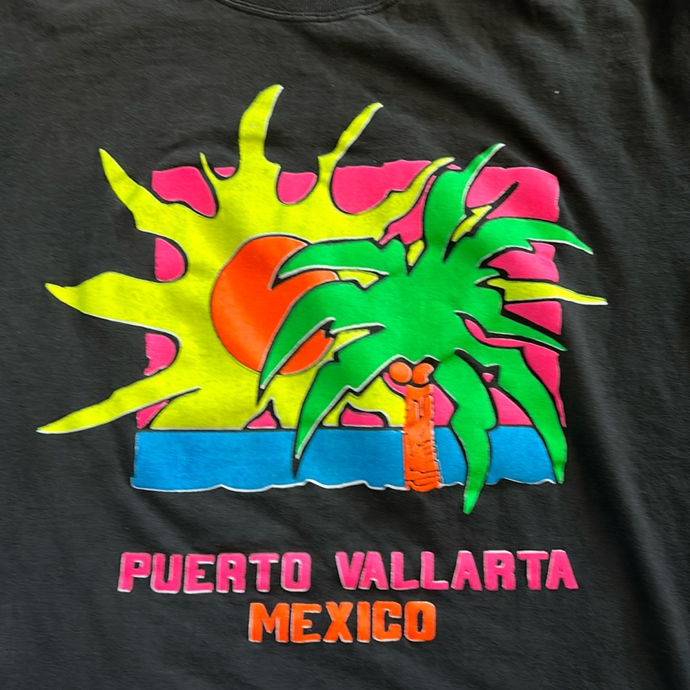 Puerto Vallarta Mexico - unisex T-shirt size M